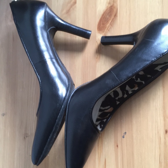 Anne Klein iFlex 9M leather pumps - Picture 5 of 6